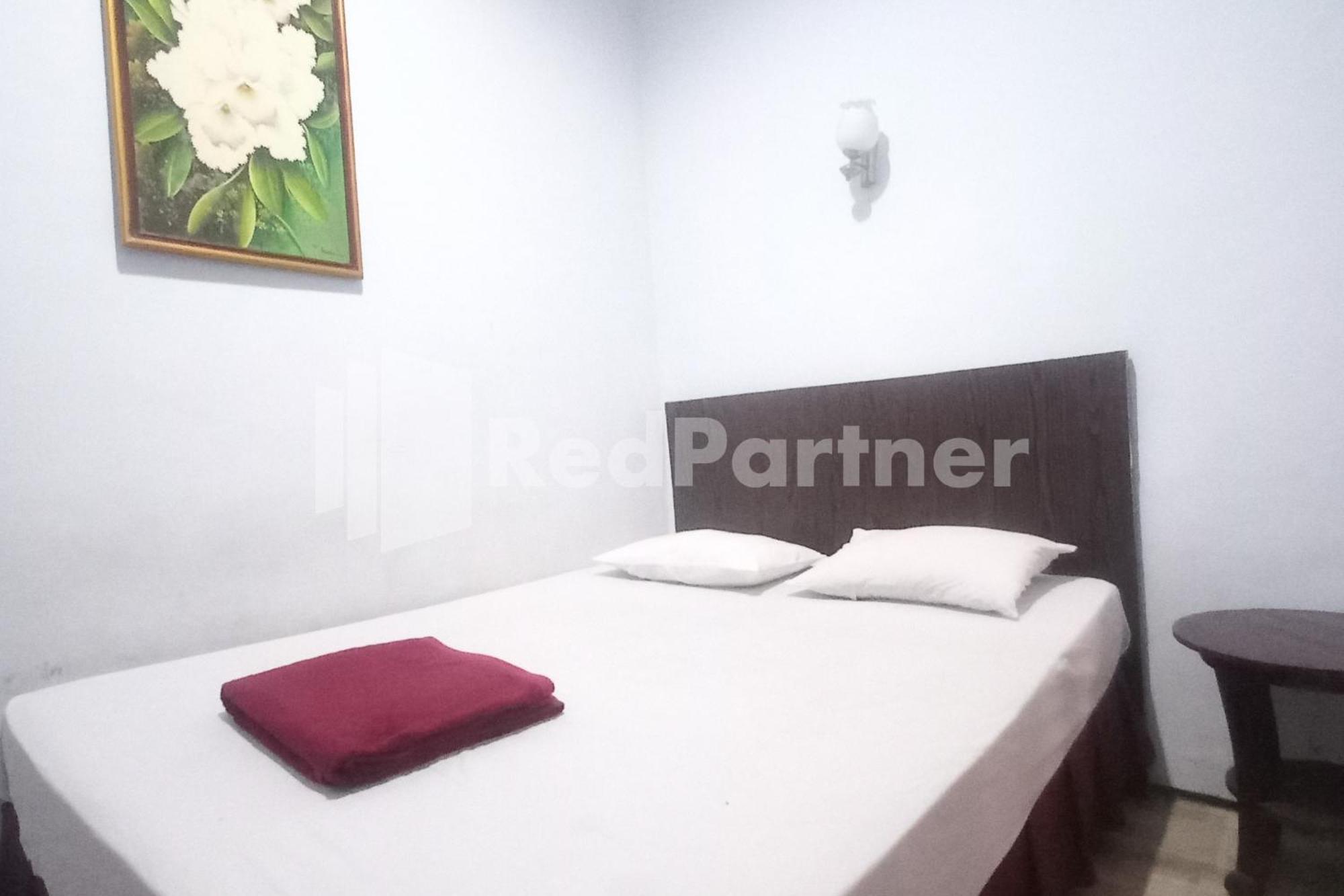 Hotel Palem 2 Syariah Malang Redpartner Ngoại thất bức ảnh
